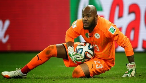 Mbolhi refuse la proposition de Raouraoua de jouer en Algérie