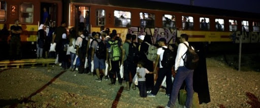 Migrants: l&rsquo;Europe veut enfin agir, l&rsquo;afflux continue à la frontière serbo-hongroise