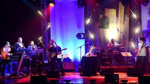 « Mister You » et « Diwane El Bahdja » enchantent le public oranais