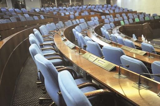 Nouvelle démarche économique du gouvernement,  Fallait-il zapper le Parlement ?