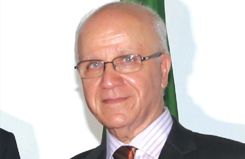 Porteur d’ un message du Président Abdelaziz Bouteflika : M. Medelci reçu à Jakarta par le Président indonésien