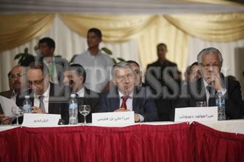 Que se passe-t-il à la cnltd et à l’isco?, Les déchirures se précisent