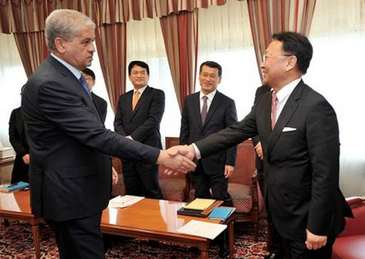 Sellal reçoit le ministre sud-coréen du Territoire, des Infrastructures et des Transports