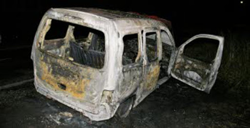 Tizi Ouzou : Des maisons, des véhicules et des étables brûlés après un litige autour d&rsquo;un terrain