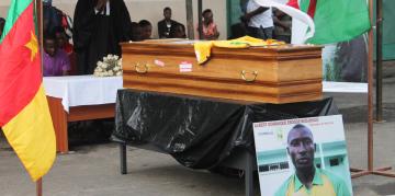 Un an après : Les circonstances de la mort d’Albert Ebossé restent inconnues