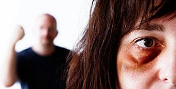 Violences contre les femmes, Loi du silence