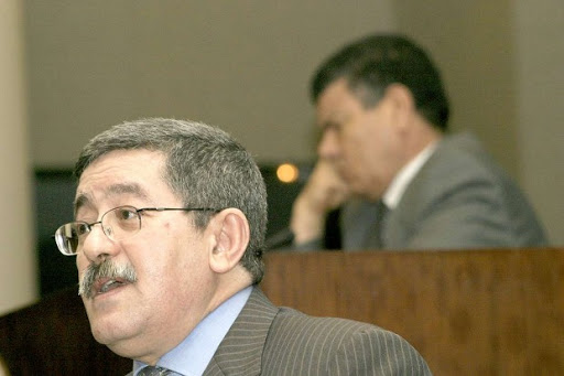 Ahmed Ouyahia l’a déclaré hier : révision de la Constitution avant la fin de l’année en cours