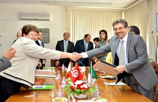 Air Algérie et Tunisair signent une convention de coopération