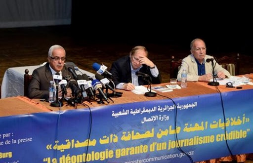 Des textes réglementaires en cours d’élaboration pour cadrer les chaînes de télévision privées