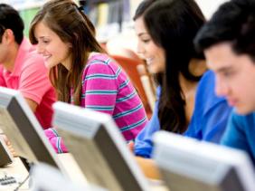 Emploi : Le travail de la femme, entre obligation et ambition