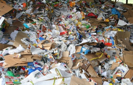Environnement: plus de 27 tonnes de papier et cartons récupérées dans les ministères en 2015