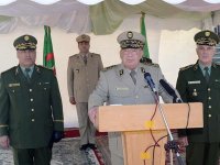 Gaïd Salah Faire de la Gendarmerie un facteur de sécurité incontournable