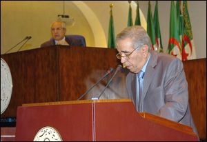 Instauration d’une réelle démocratie en Algérie par Bouteflika, Daho Ould Kablia n’y croit pas !