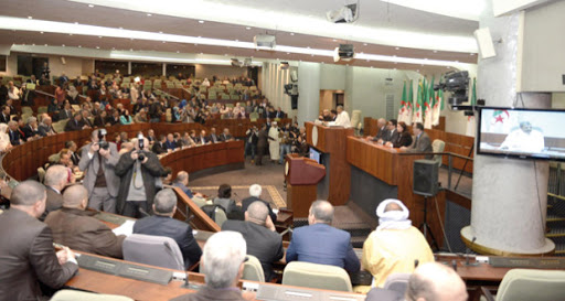 La recherche scientifique en débat à l’APN : l’environnement et la fuite des cerveaux au cœur du débat