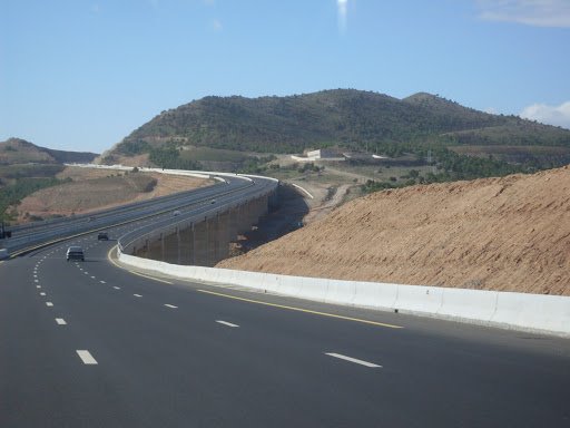 L’autoroute Est-Ouest sera achevée avant la fin de l`année