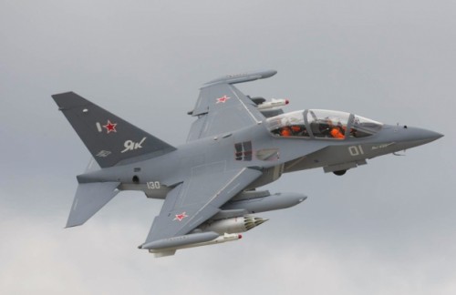 Le Yak-130, que possèdent seulement la Russie et l’Algérie, un « petit cauchemar » pour l’Otan