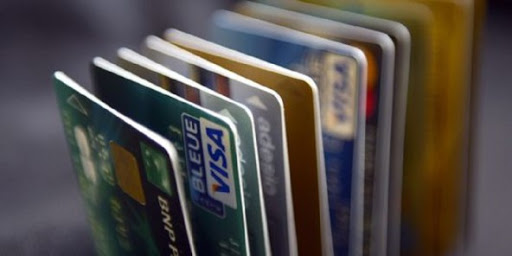 Régler ses achats par carte bancaire semble bien lointain pour beaucoup d’algériens