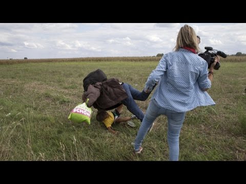 Vidéo. Une journaliste virée pour avoir fait un croche-pied à un réfugié