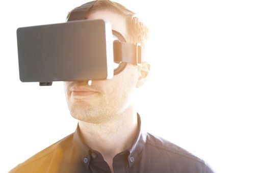 Alzheimer : un test de réalité virtuelle pour prédire la maladie ?