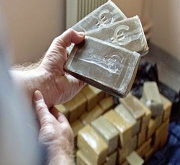 Arrestation à Ghardaïa de trois narcotrafiquants et saisie de plus de 14 quintaux de kif traité (MDN)