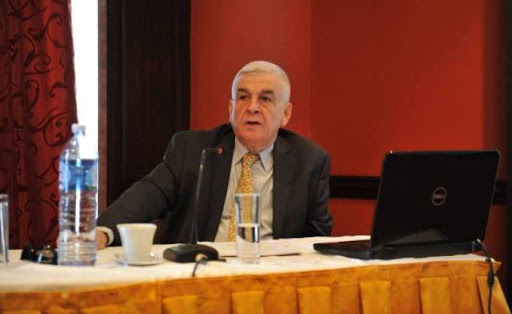 Dr Mourad Preur au forum de la Sureté Nationale“Il n’y a pas de choc pétrolier”