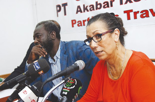 Elle commente les limogeages et les poursuites qui touchent certains généraux-majors du DRS,  Louisa Hanoune : “C’est une sorte de vengeance”