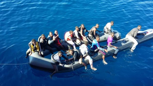 Dix-sept migrants morts, 20 disparus au large de l’Espagne