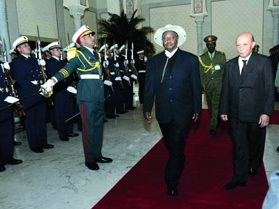 Fin de la visite d’état du président Musevini Kampala et Alger plus proches que jamais