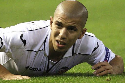 L&rsquo;Algérien Feghouli (FC Valence) confirme des contacts avec le FC Barcelone