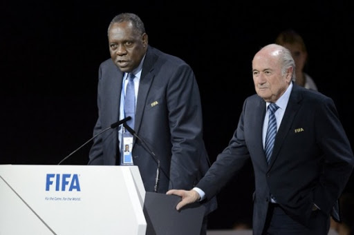 Le Camerounais Issa Hayatou assure l’intérim à la tête de la FIFA