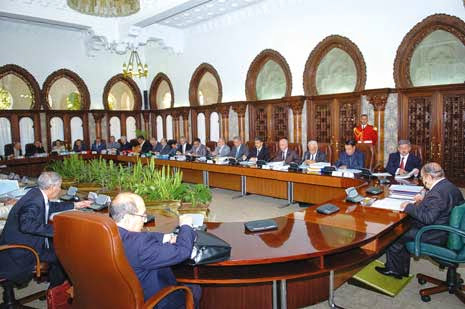 Le Conseil des ministres approuve un avant projet de loi sur la normalisation