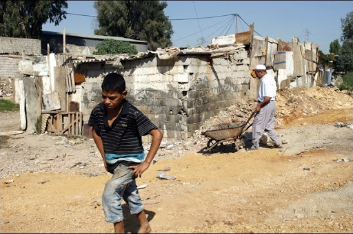 Le plus grand bidonville d’Alger, »Erramli », totalement évacué
