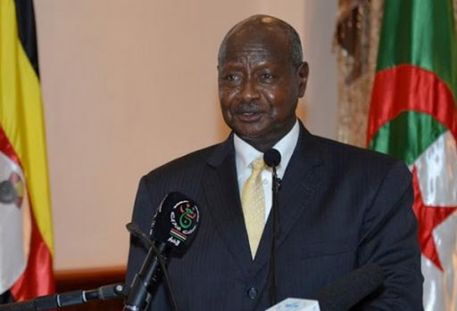 Le président Museveni se félicite des efforts de l&rsquo;Algérie pour une résolution pacifique de la crise en Libye
