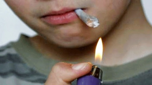 Oran: près de 9 % des élèves du primaire fument