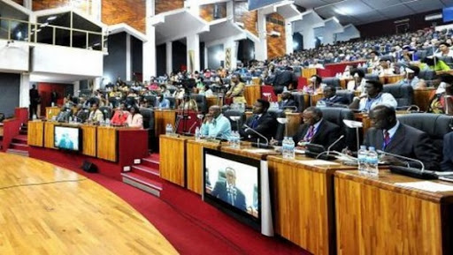 Rwanda: les députés étudient un projet de réforme de la Constitution