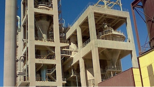 Sellal à Biskra: un programme au cœur de la stratégie d&rsquo;autosuffisance en ciment