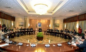 Sellal rencontre une délégation de la communauté nationale à l&rsquo;étranger