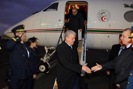 Arrivée de Sellal à Paris pour participer à la COP21