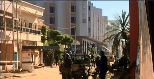 Attaque terroriste à Bamako: le président Bouteflika ordonne la mise en place d’une cellule de crise au MAE