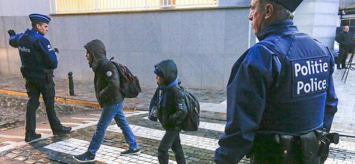 Bruxelles rouvre ses écoles