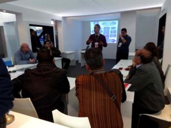 Chefs d’entreprises et experts comme enseignants-associés aux universités, pour inculquer l’entrepreneuriat