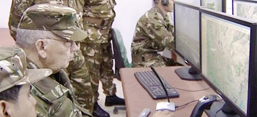 Edifier une armée  « moderne et redoutable»