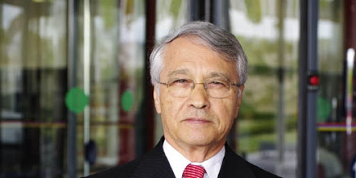 Entre Bouteflika et Toufik, une pomme de discorde nommée Khelil