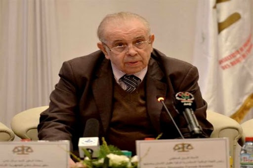 Environnement et droits de l&rsquo;homme: Ksentini appelle à protéger le désert algérien de la pollution