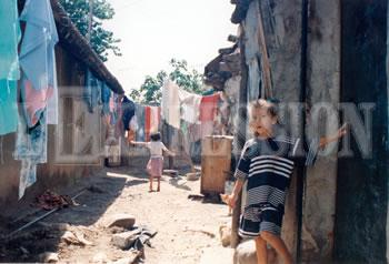 Haouch Abdelaziz (bouira), La force publique expulse des familles