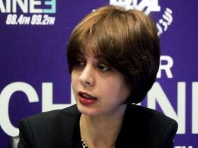 Houda-Imane Ferraoun en faveur d’une tarification plus attrayante de l’Internet