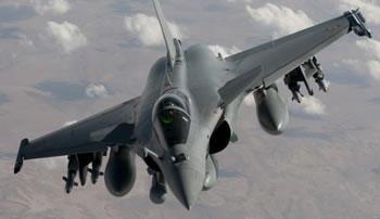 La France promet de « détruire » l&rsquo;Etat islamique