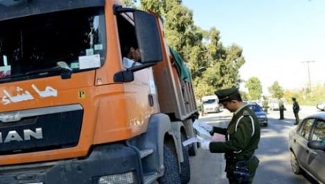 La vitesse maximale des véhicules de transport fixées par un arrêté