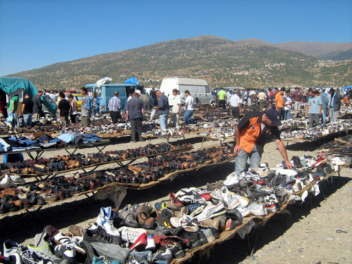 Le marché de la friperie d’El Hamri: Un point noir qui enlaidit la ville