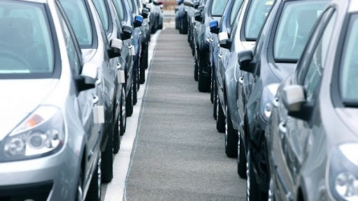 Les importations de véhicules en baisse de 35,3%